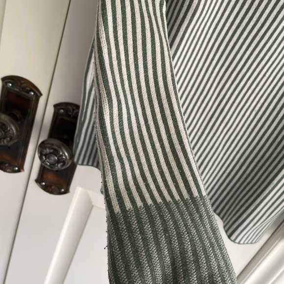 Rachel Zoe sweater - Picture 2 of 3